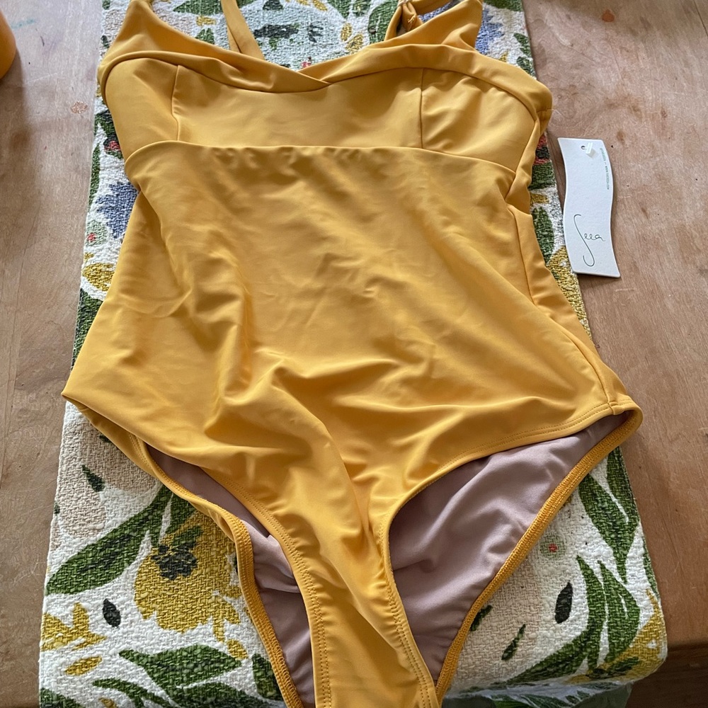 Seea Lana bathing suit
